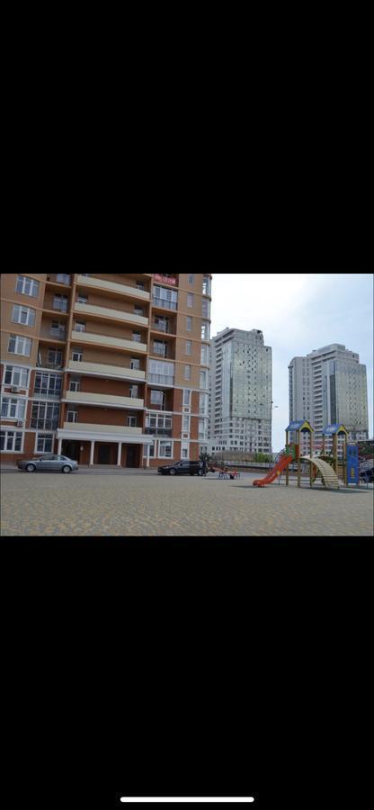 Apartment In Arсadia 2 Bedrooms Odessa Zewnętrze zdjęcie
